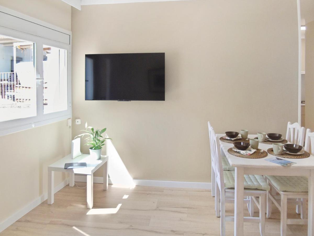 Cozycatalonia - Comfortable Apartment In Central Blanes Extérieur photo